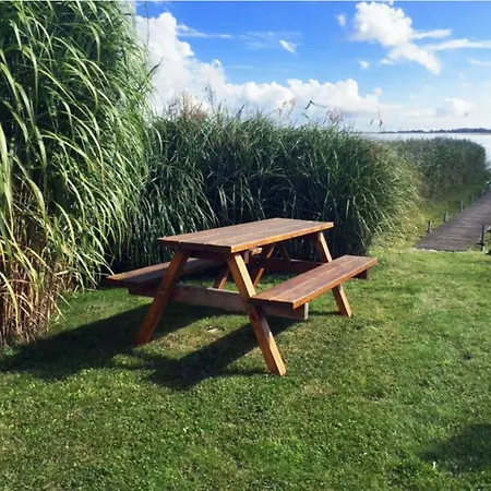 Eg - Ruegenbrise Am Wasser Mit 2 Baedern *