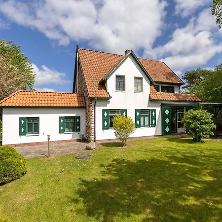 Apartman Eg - Ruegenbrise Am Wasser Mit 2 Baedern *