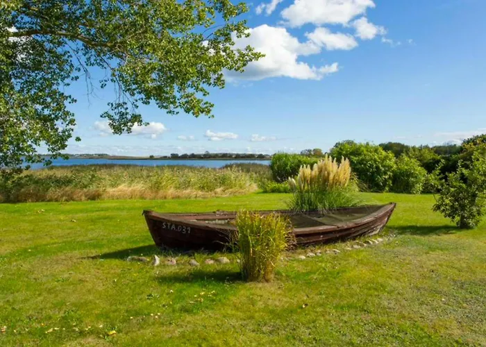 Eg - Ruegenbrise Am Wasser Mit 2 Baedern Appartement