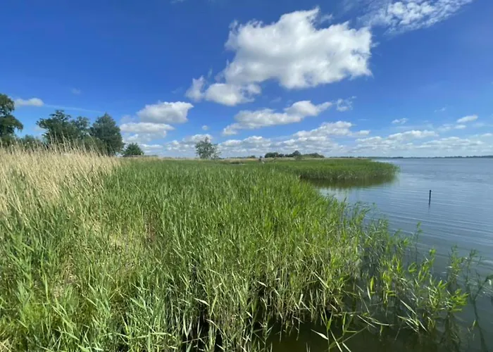 Eg - Ruegenbrise Am Wasser Mit 2 Baedern Appartement *